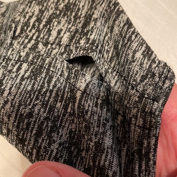 Generic heathered grey zip up with thumb holes - Picture 2 of 3